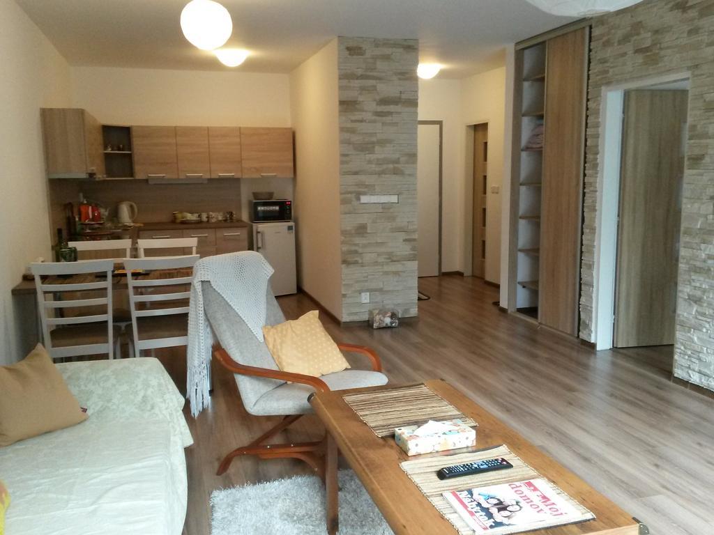 Celik Family Apartment Strbske Pleso Exterior photo